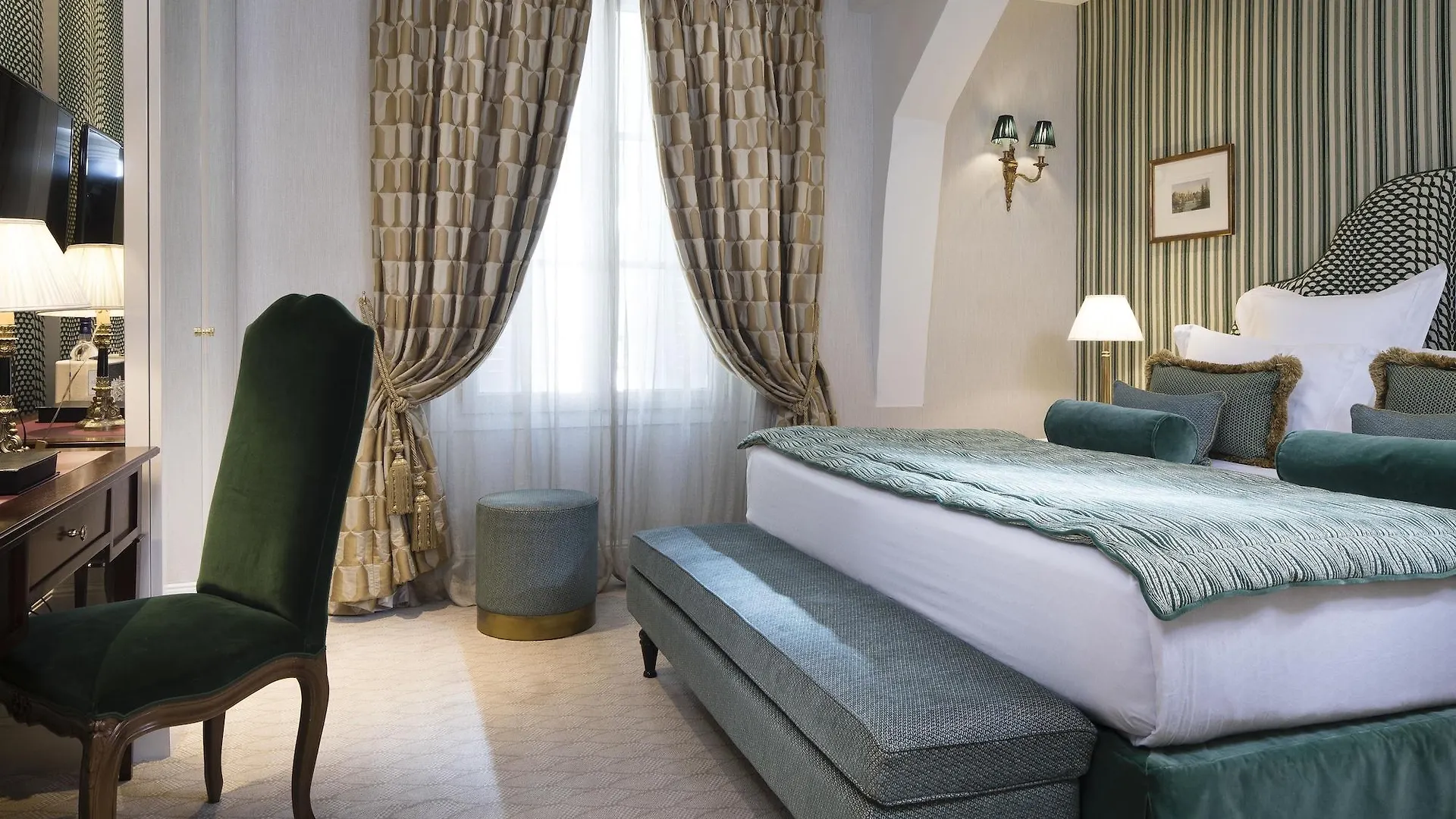 Relais Christine Hotel Paris