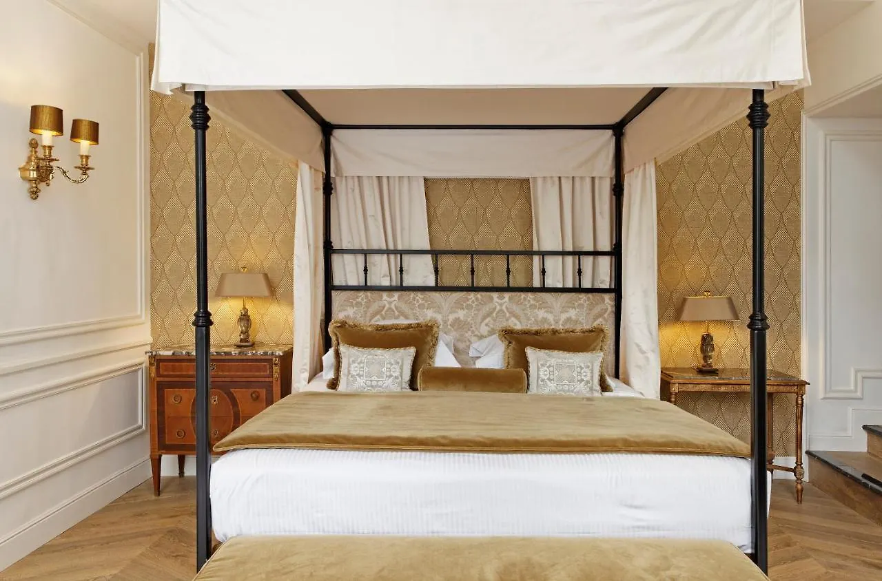 Relais Christine Hotel Paris 5*,  France