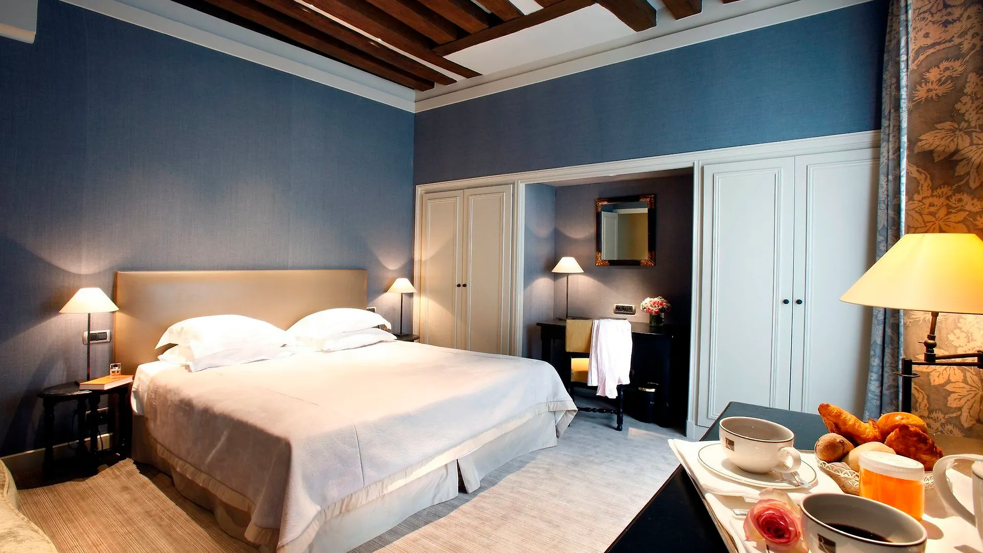 Hotel Relais Christine París
